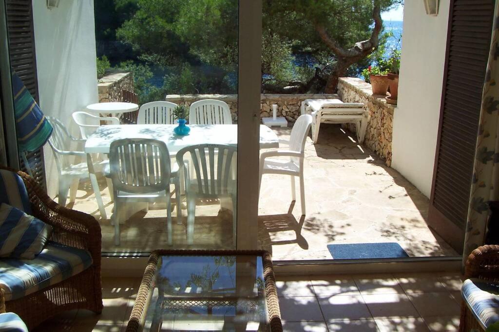 Waterfront Apartment 'Maria'. Pool. Wifi Santanyi Exterior photo