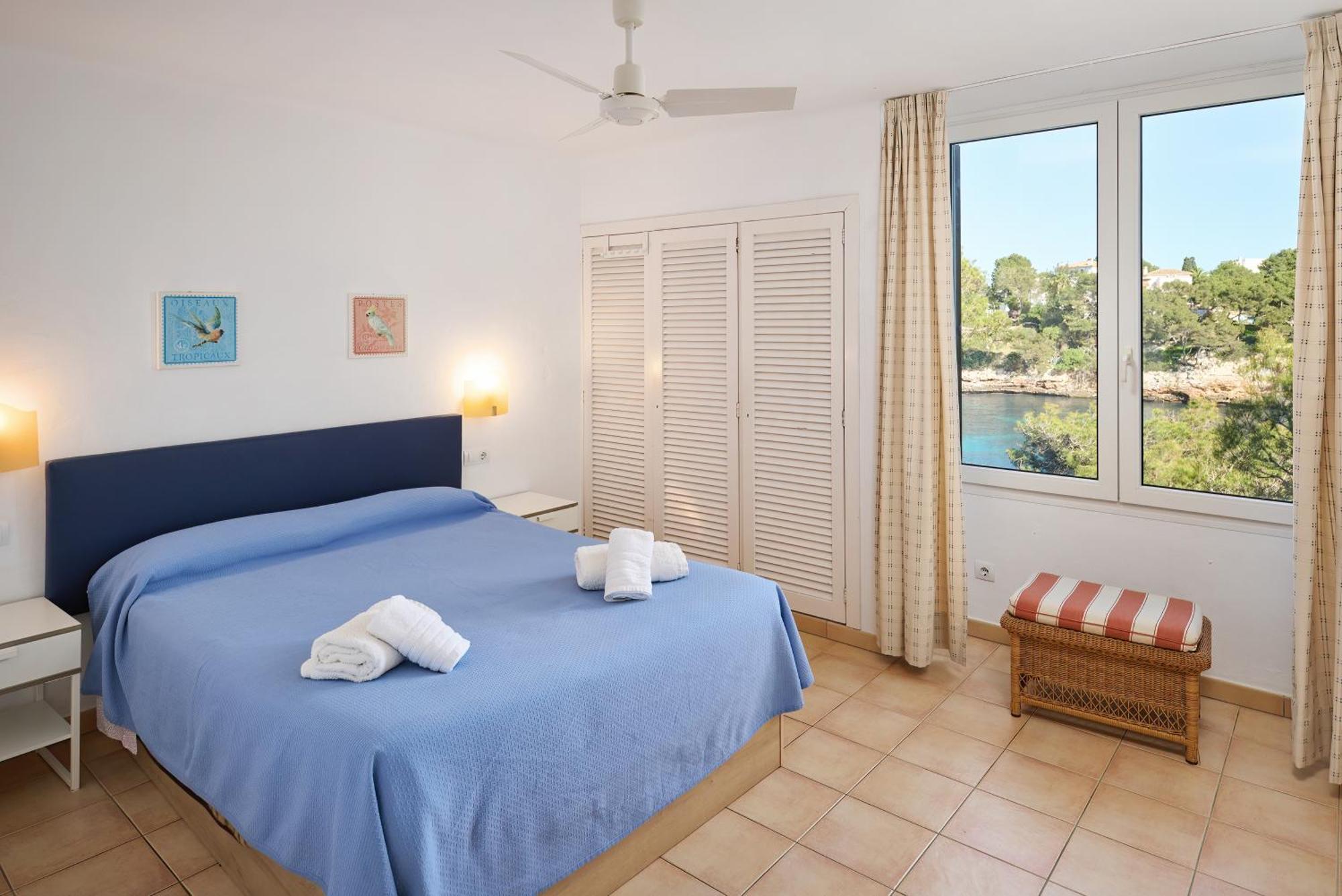 Waterfront Apartment 'Maria'. Pool. Wifi Santanyi Exterior photo